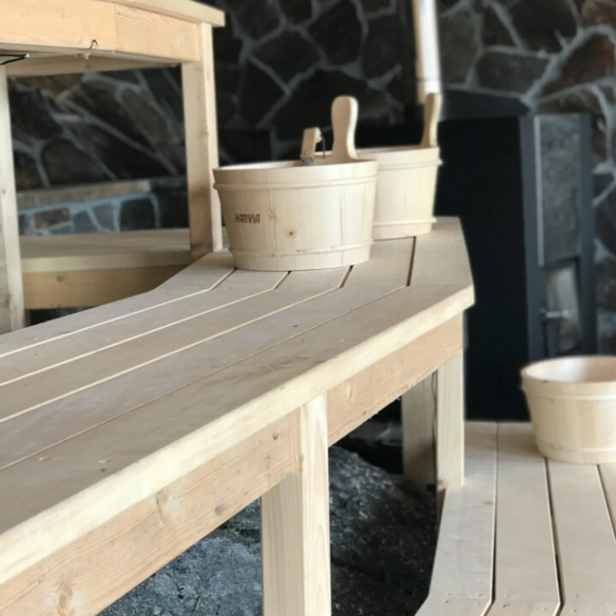 Arctic Sauna Ice Bathing – Skarsvåg