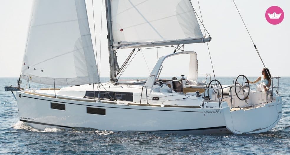 Beneteau Oceanis Exclusive 35.1 – Taranto