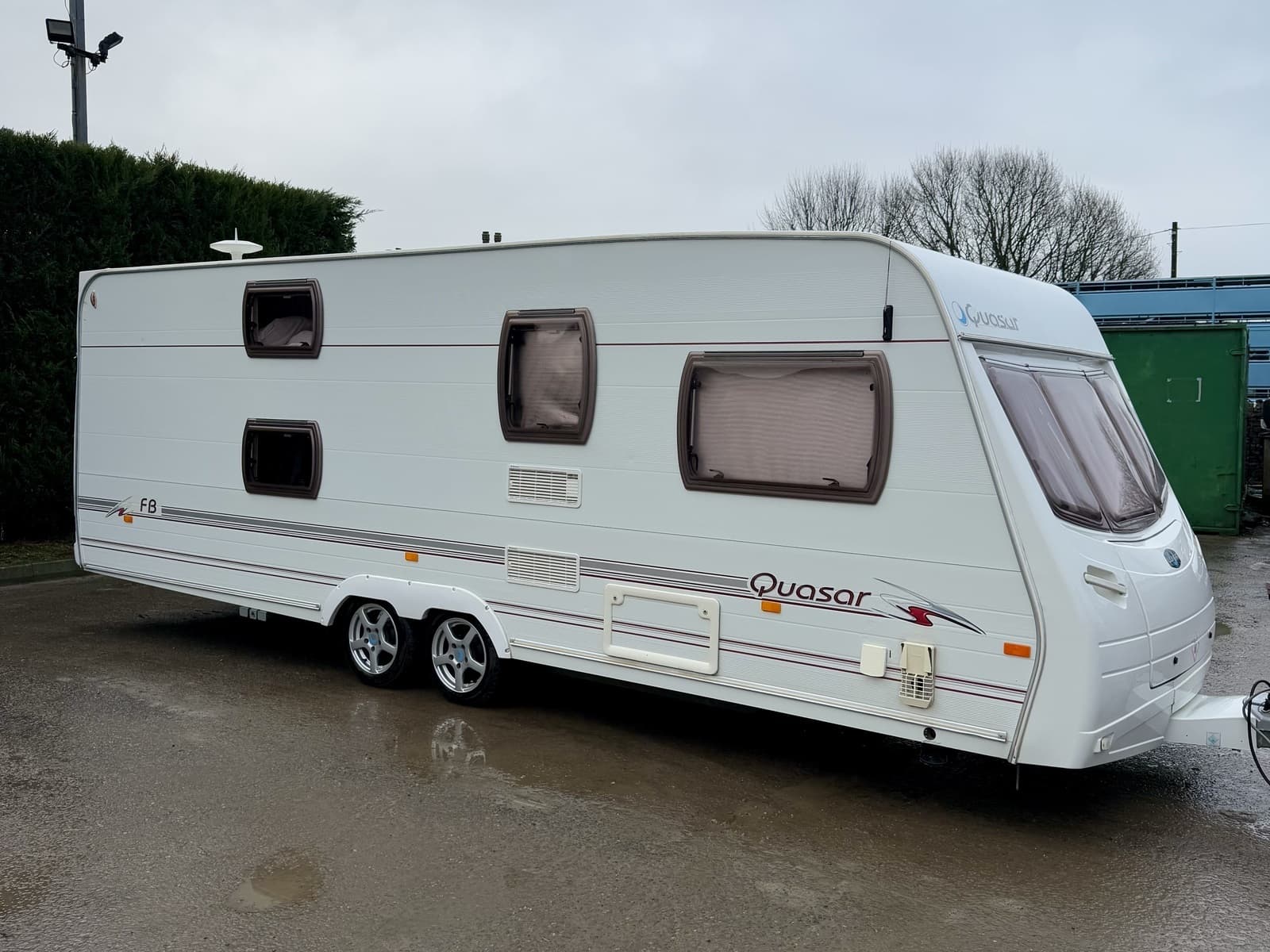 6 berth caravan – Bradford