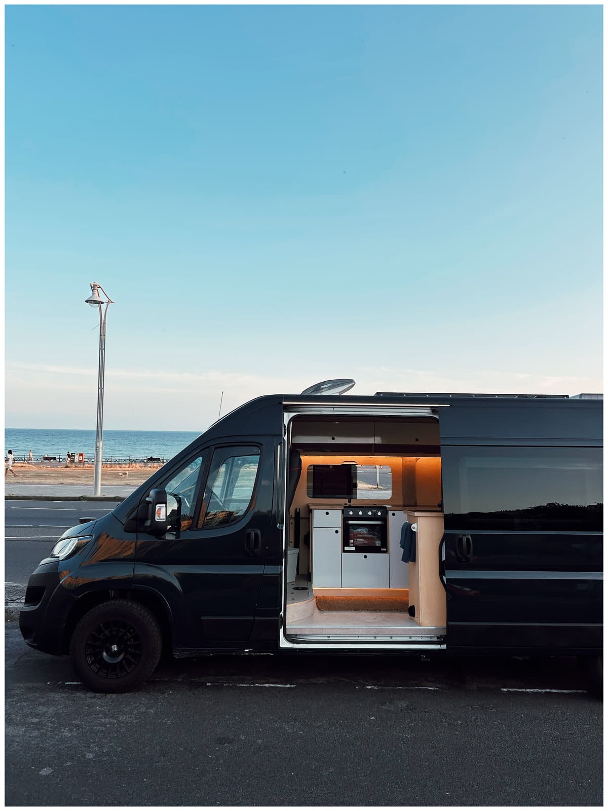 Vannie Lennox – Brighton