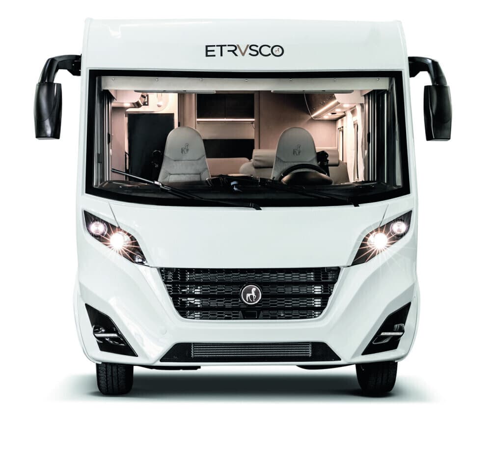 Luxury 2025 Etrusco I7400 SBC Automatic – Edinburgh