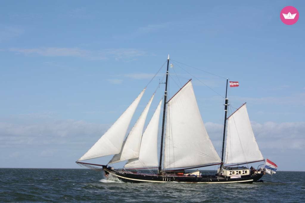 Custom Tweemast Klipper Korevaer – Monnickendam