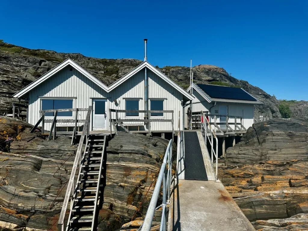Dyröns bastu – Tjörn