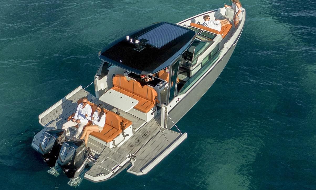 Saxdor 320GTO – Paros