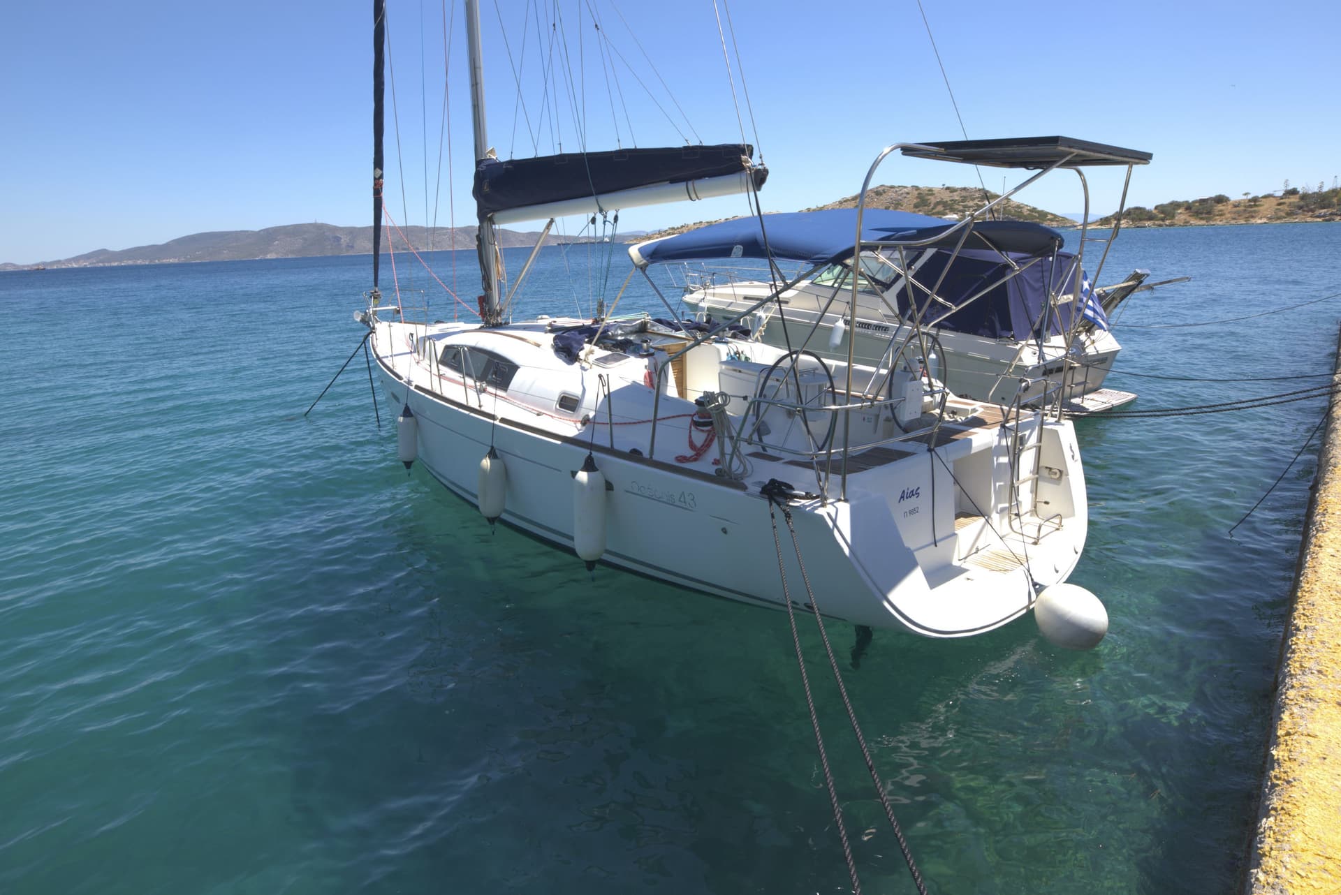 Beneteau Oceanis 43 – Alimos