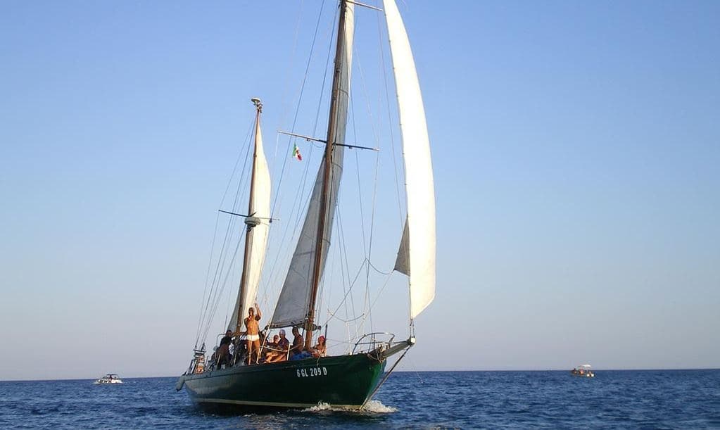 Cok Ketch – Castro