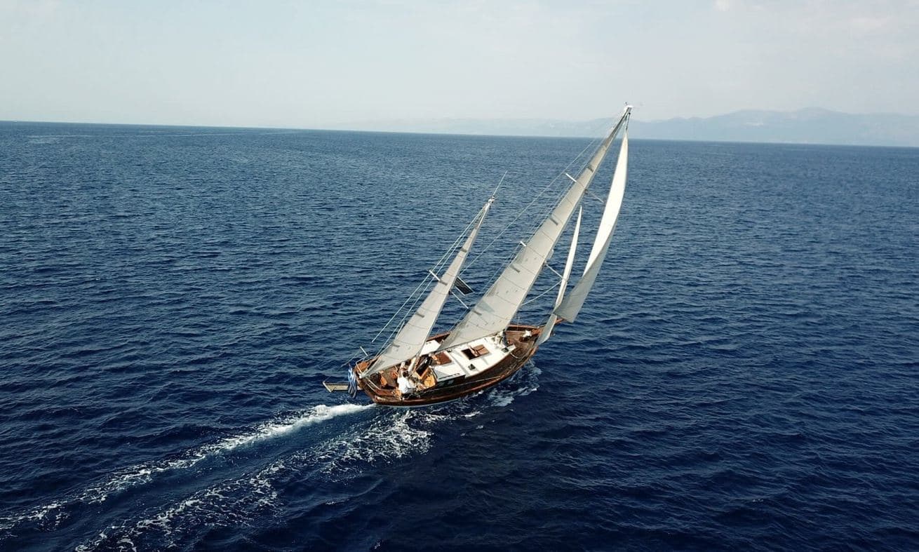 Private Cruise on 47' Sailing Ketch for Daily Cruise Around Paxos Islands and Weekly Cruis – Kerkira