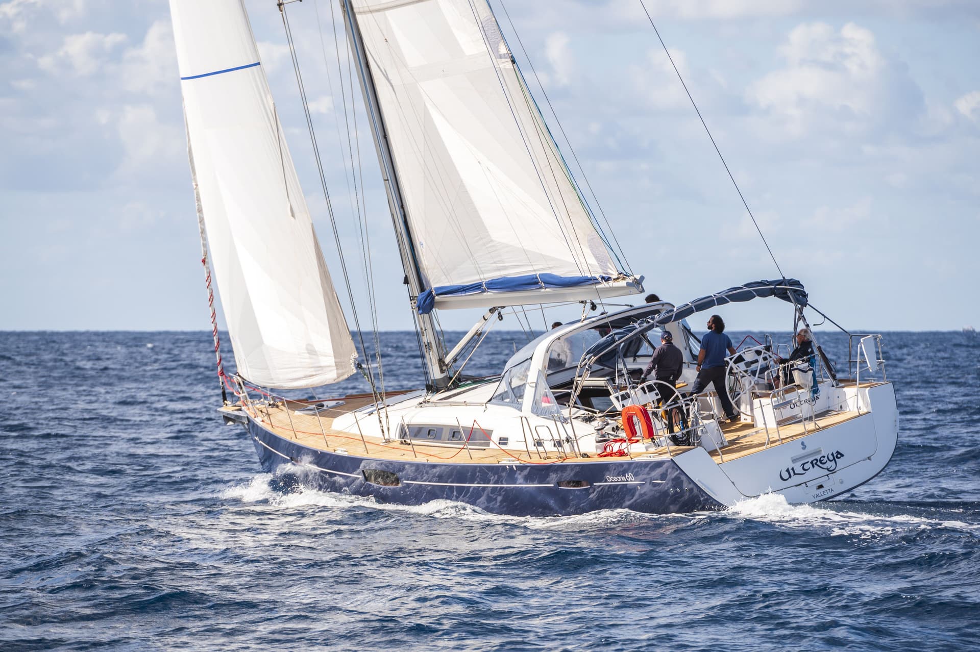 Beneteau Oceanis 60