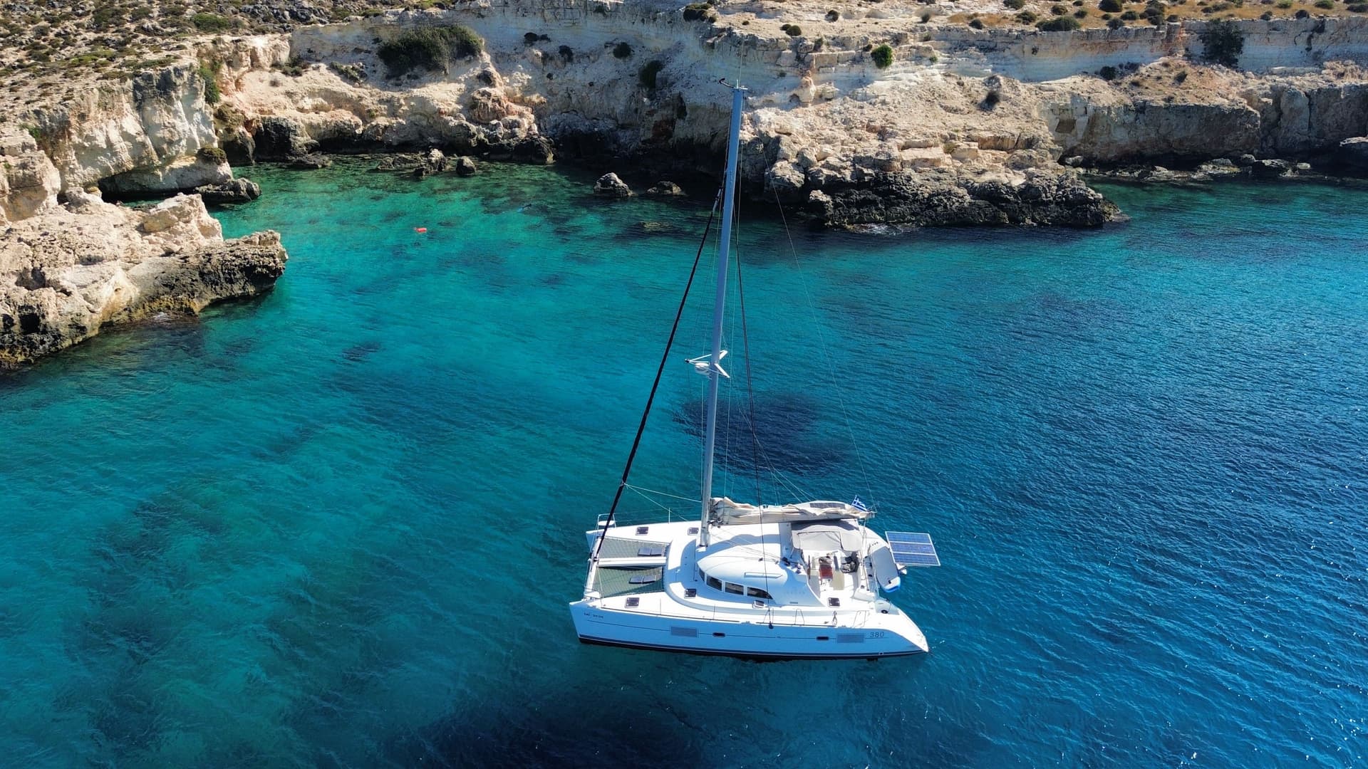 Lagoon 380 S2 – Chania