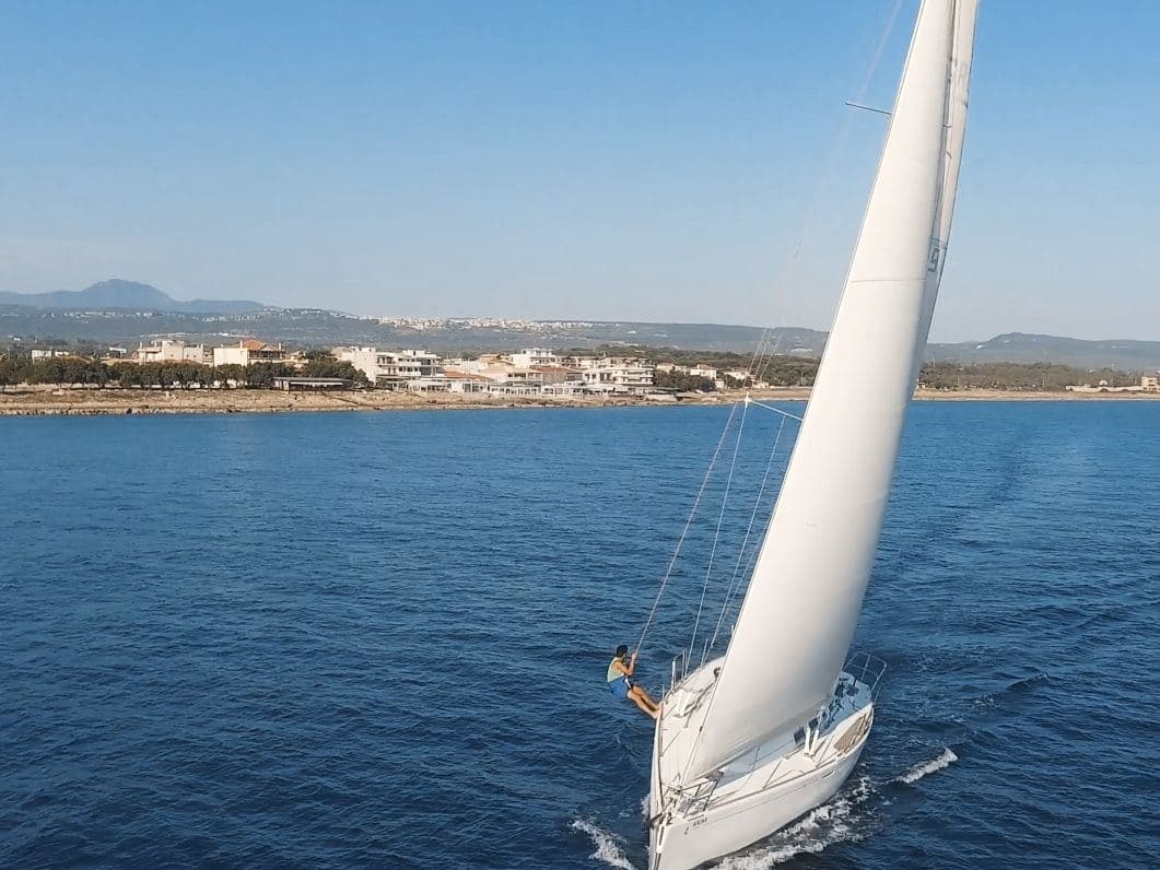 Beneteau First 40.7 – Pilos