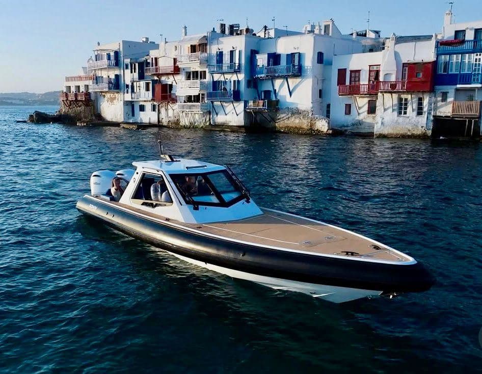 Savage Powerboats Ronin 35s – Ornos