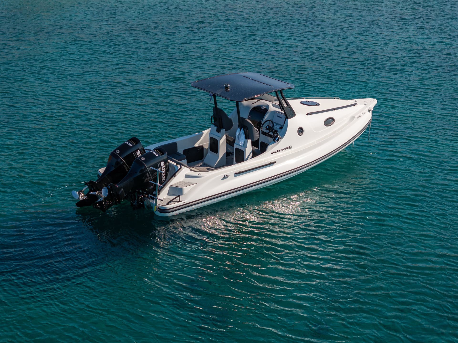 Bell Marine Apache26 Cabin – Mitilini