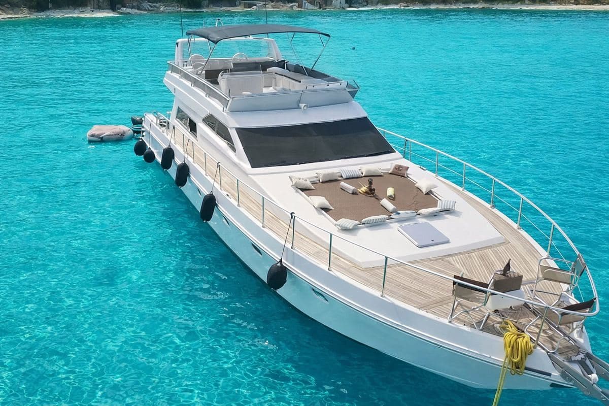 Ferretti Yachts Ferretti 560 – Ornos