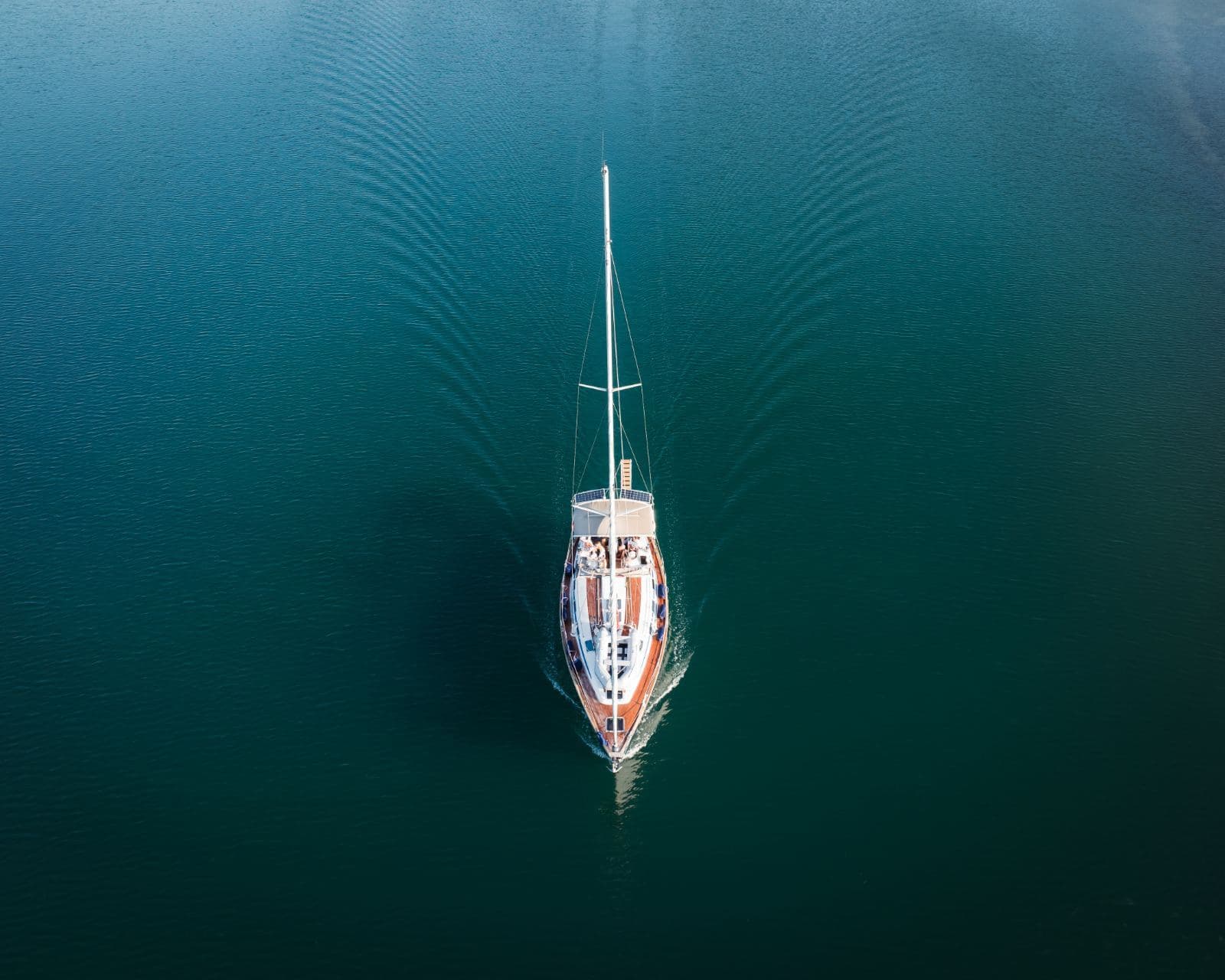 Bavaria 42 Cruiser – Adamas