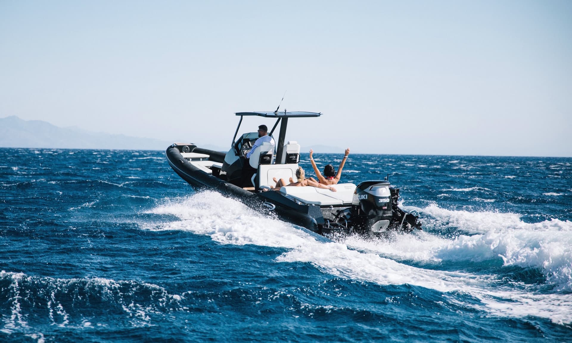 Summer Seafighter – Ornos