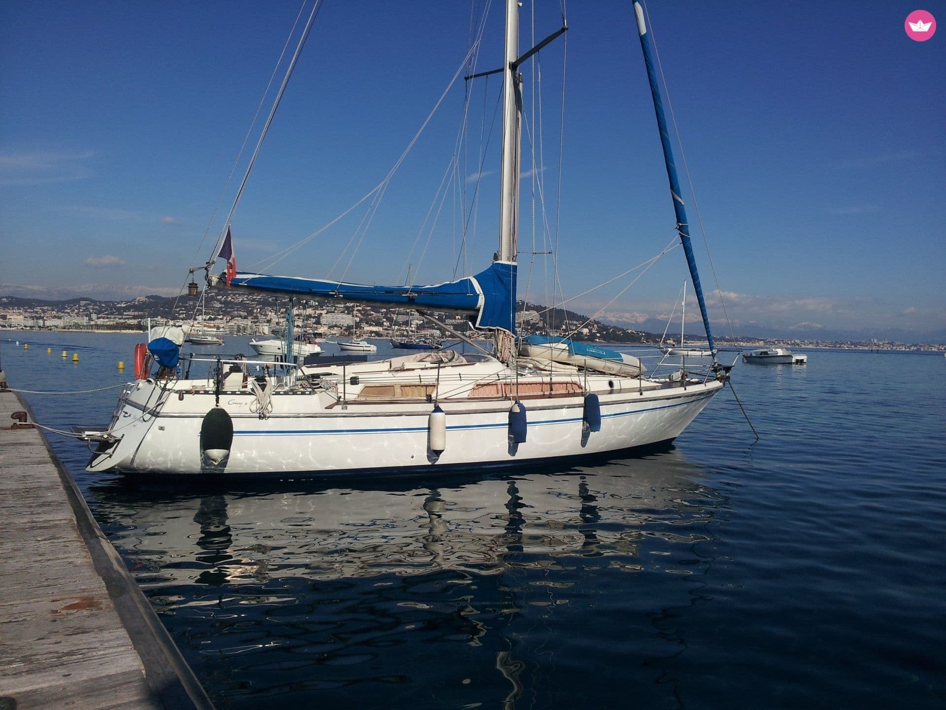 GUY Couach V12 – Cannes