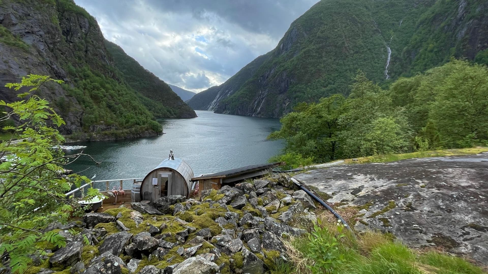 Heit Åkrafjorden Sauna – Fjæra