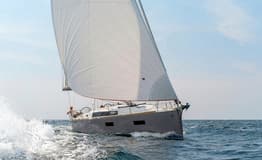 Oceanis 38 - 3 cab. (2018) – Šibenik