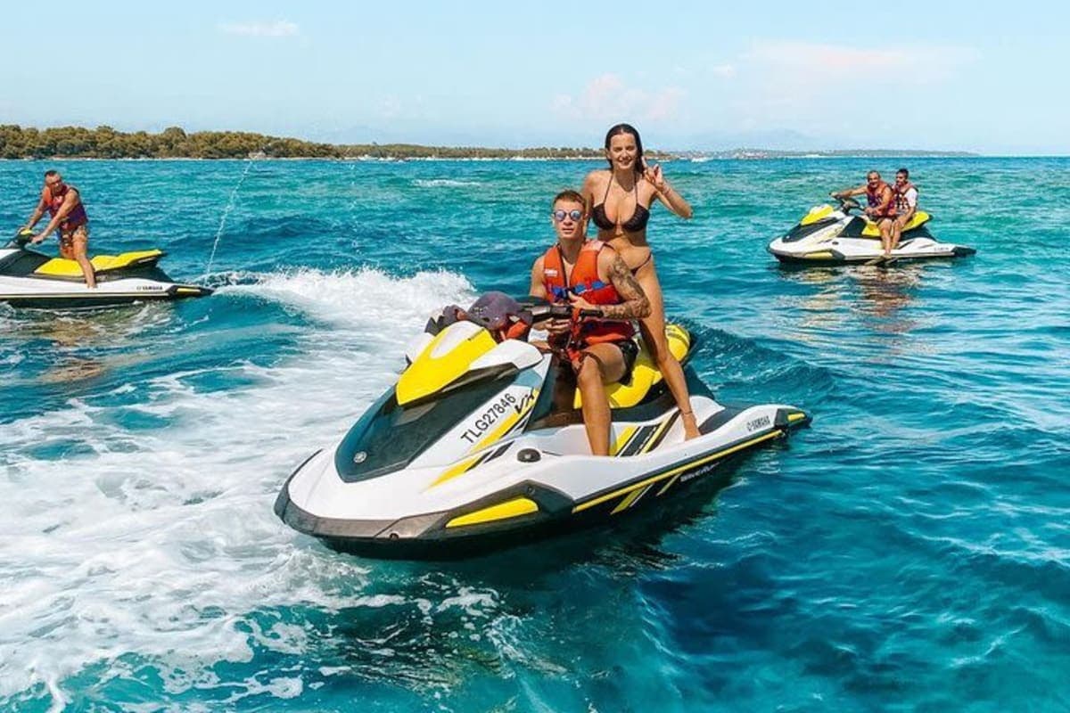 Jet-ski at sunrise and breakfast from Antibes – Vallauris