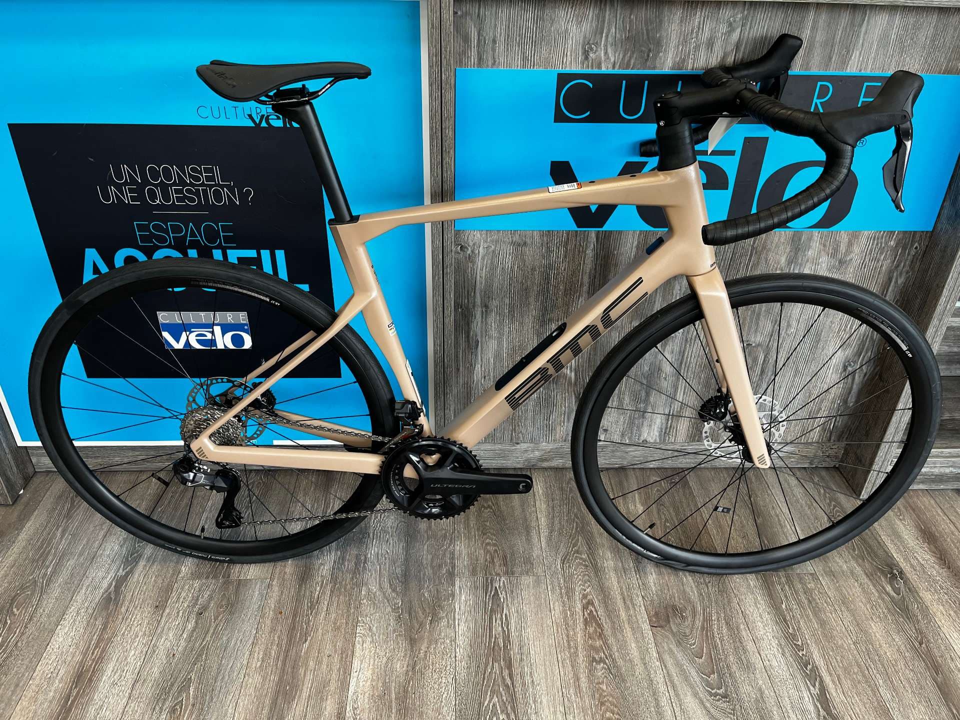 BMC Roadmachine SLR road bike – size 56