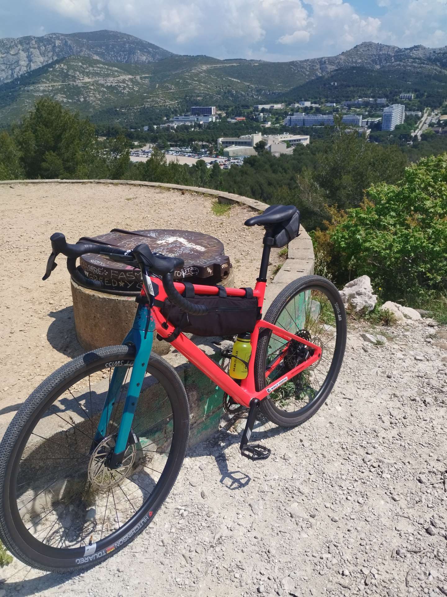 BMC URS Two ( L )