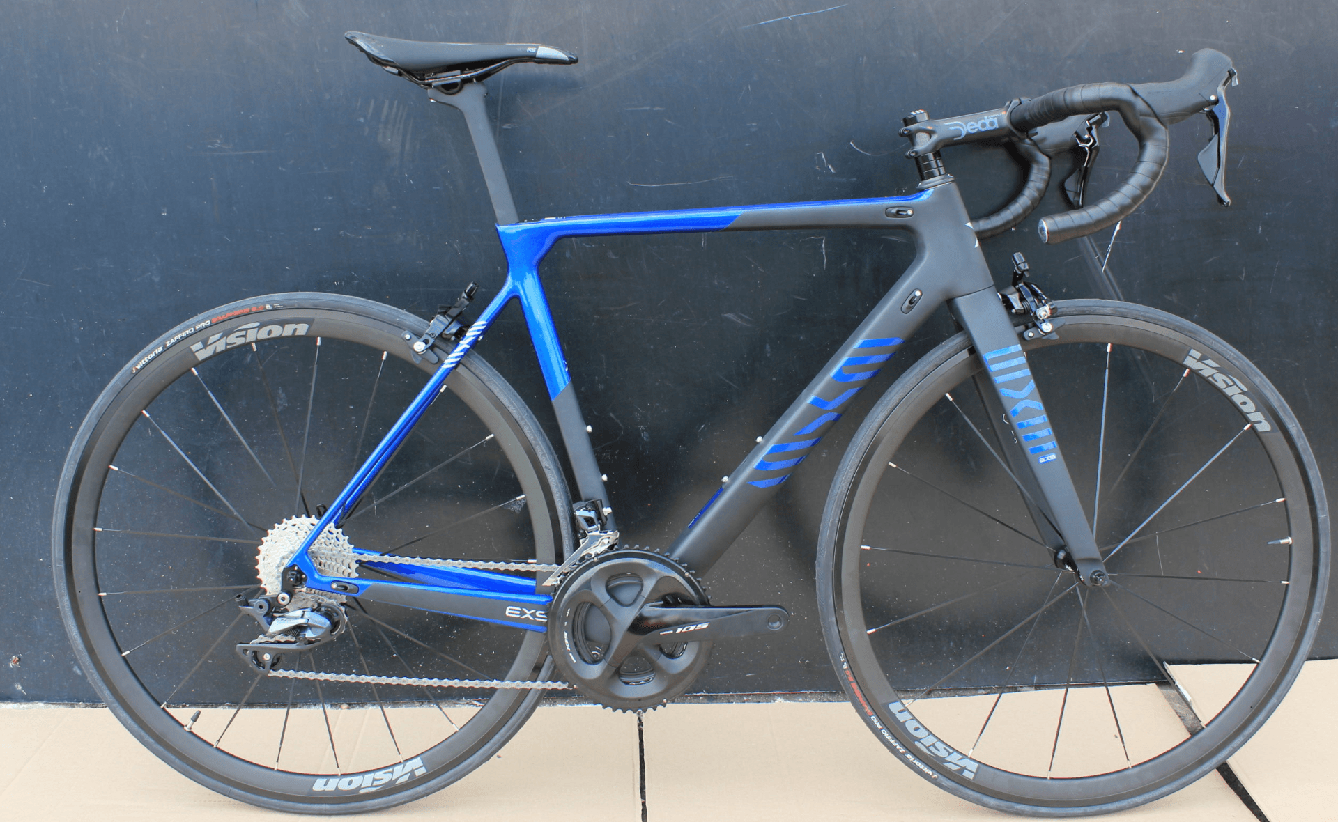 Carbon Racing Bike