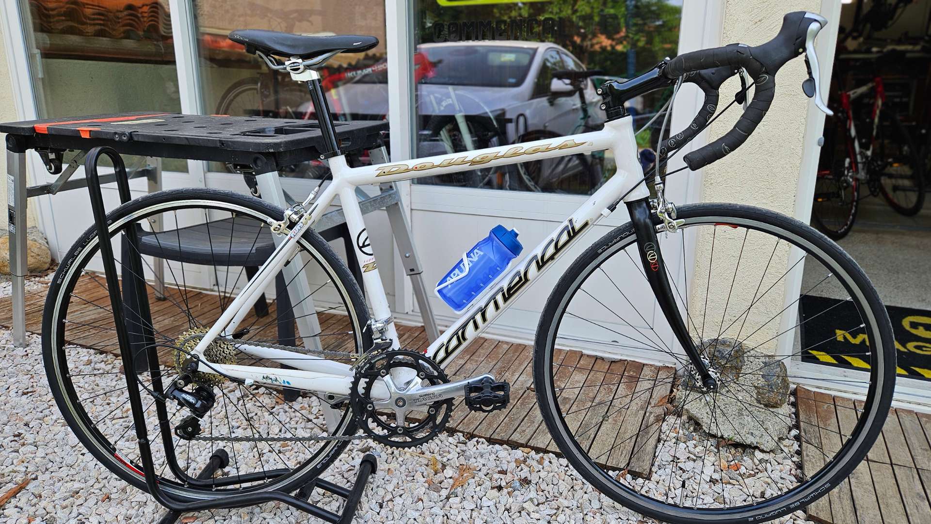 Classic Road Bike – Los Masos