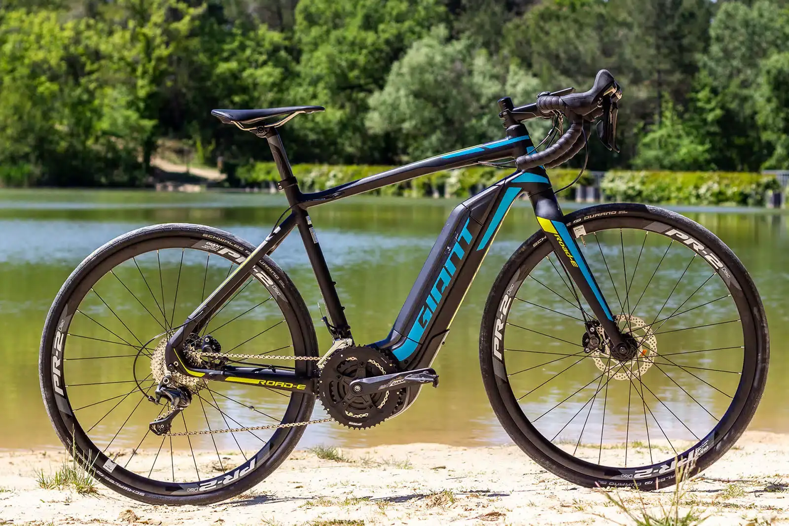 GIANT Road E-Bike - Size S