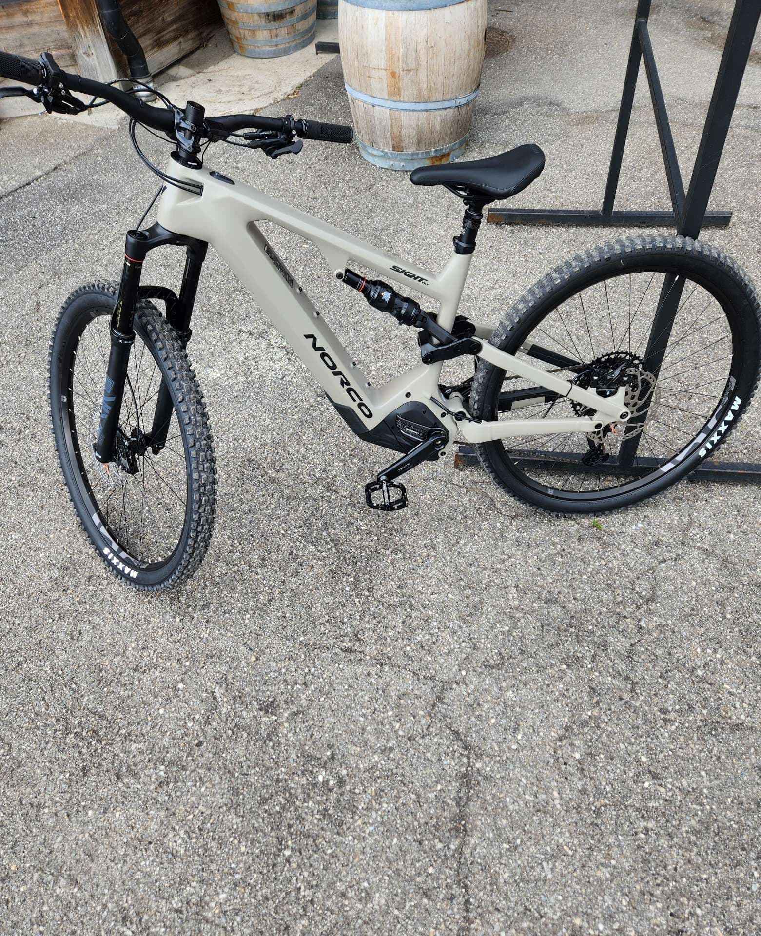 NORCO VLT Sight C2 Electric Mountain Bike - Size M