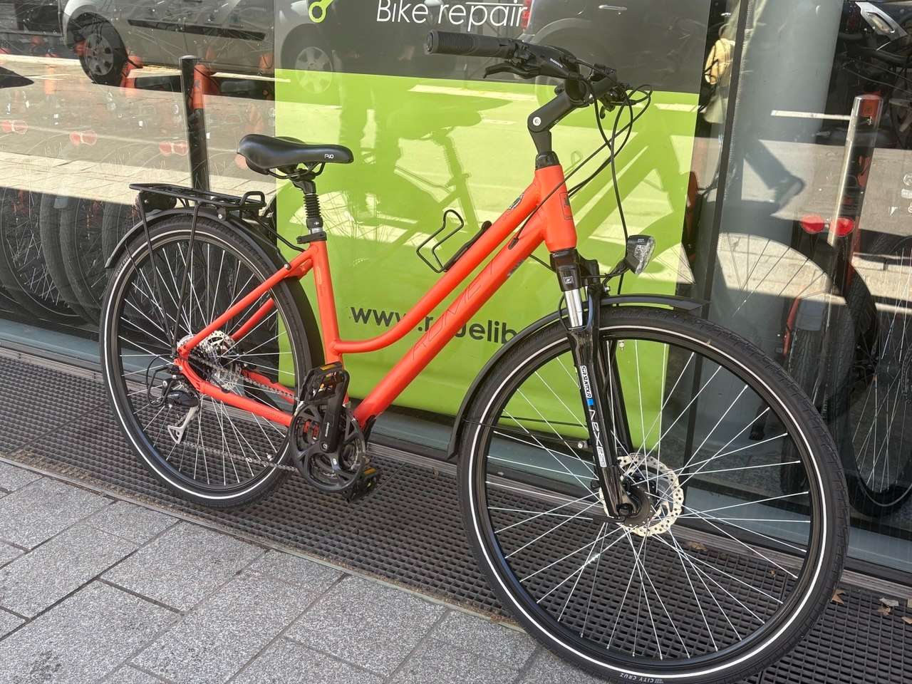 Trekking Bike