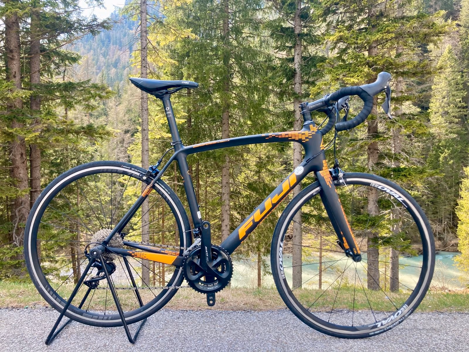 VELO DE ROUTE CARBONE FUJI GRANDFONDO