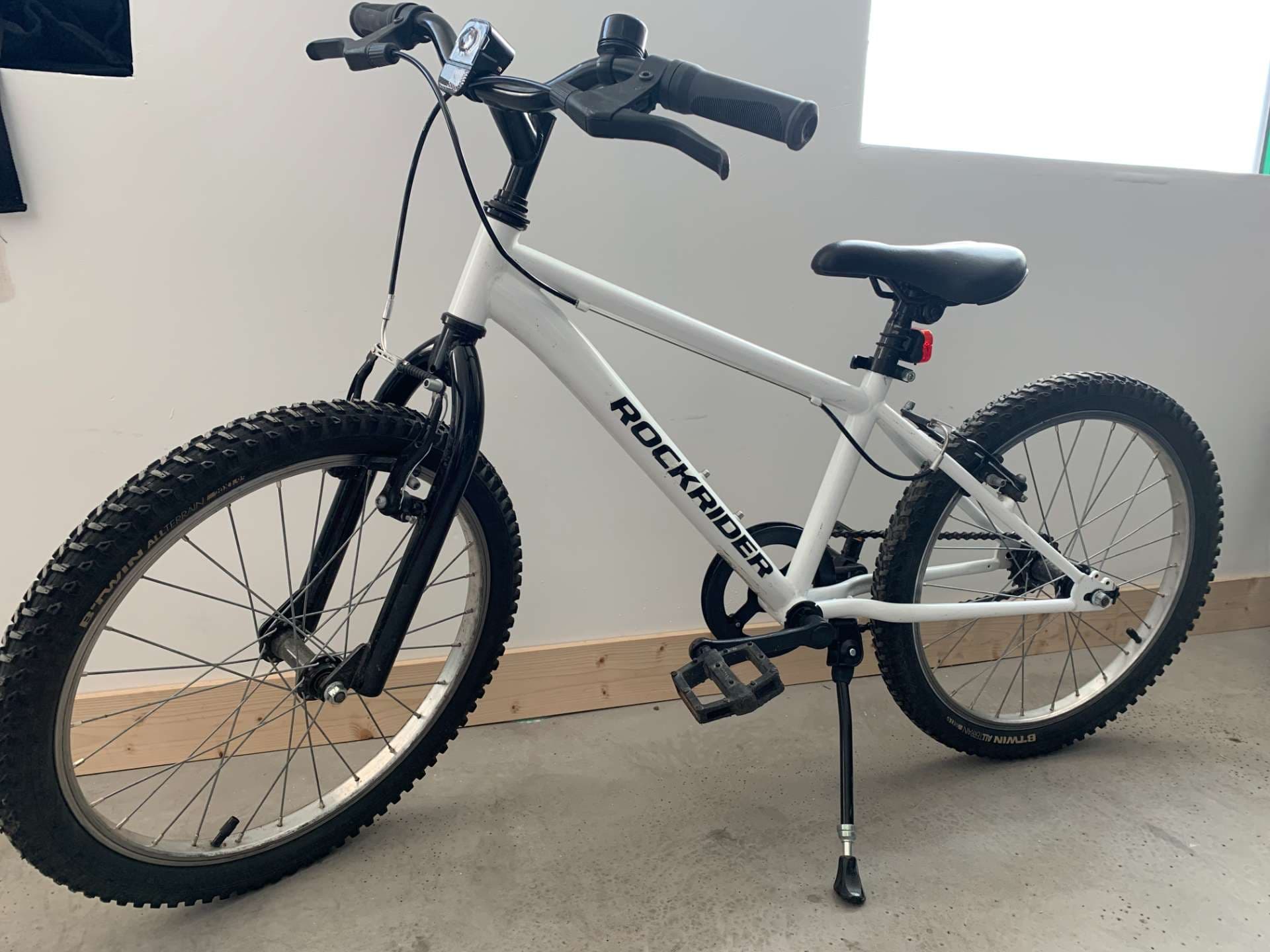 VELO ENFANT 20'