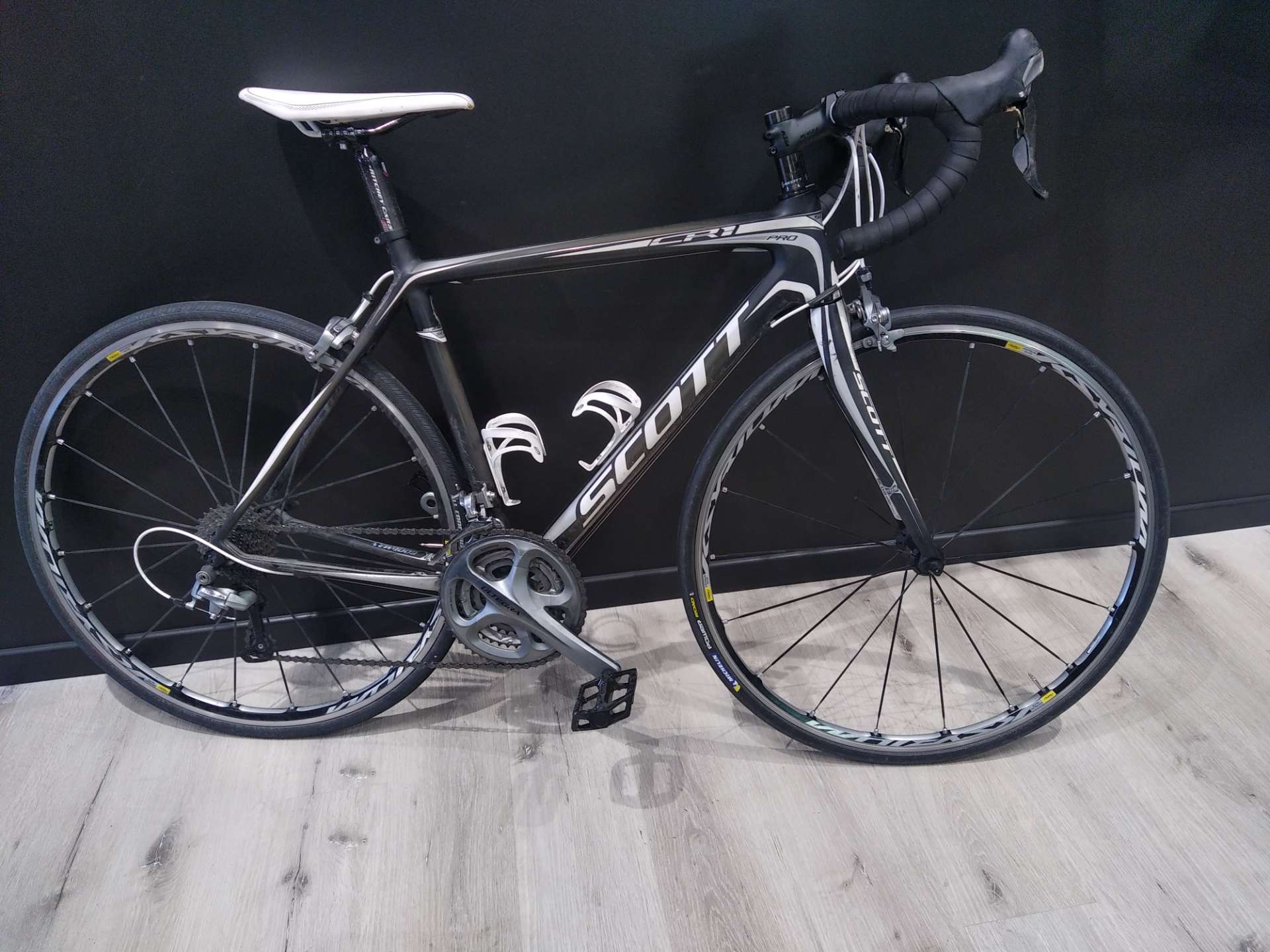 Vélo route Scott