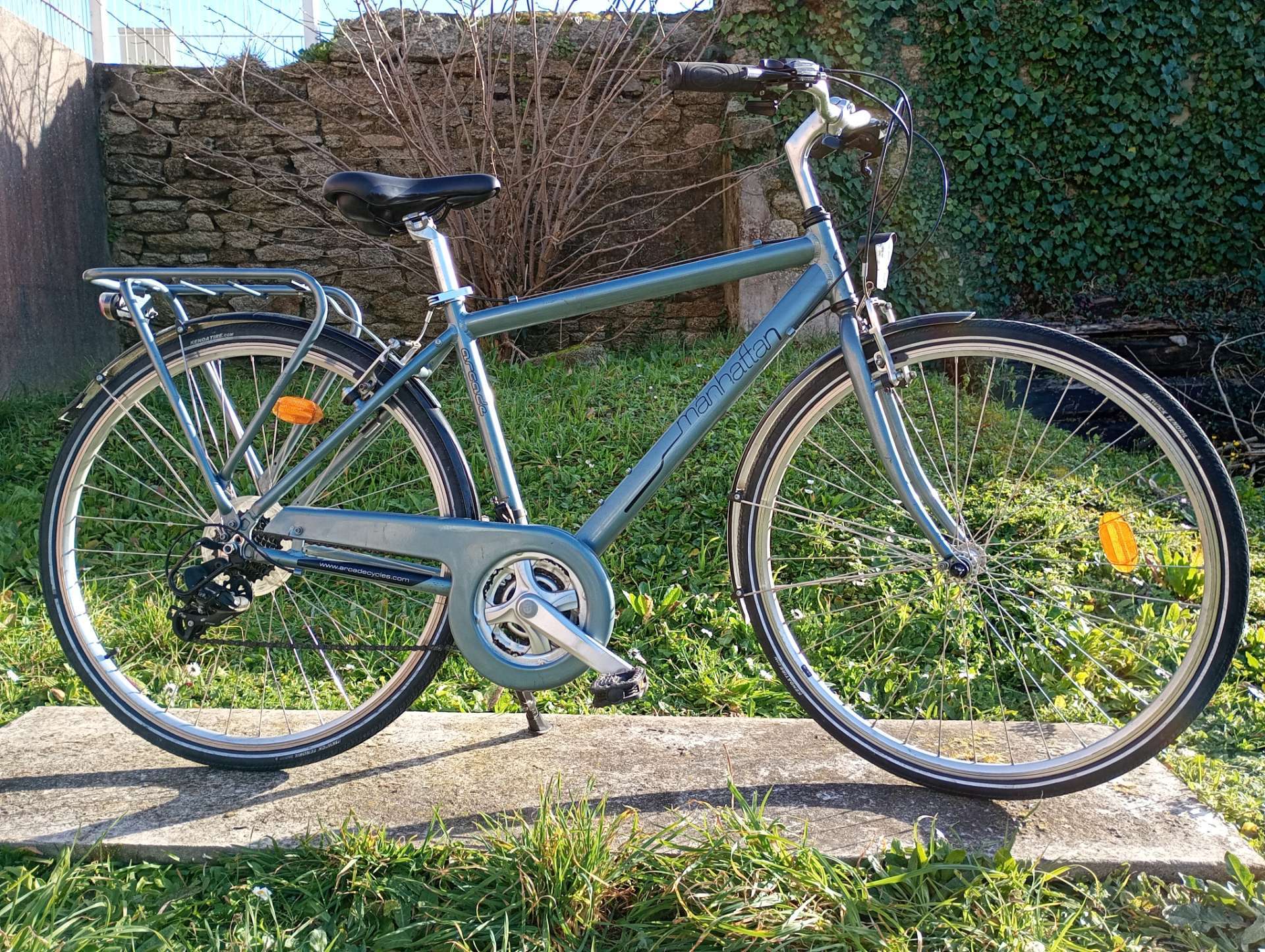 VTC closed frame size L