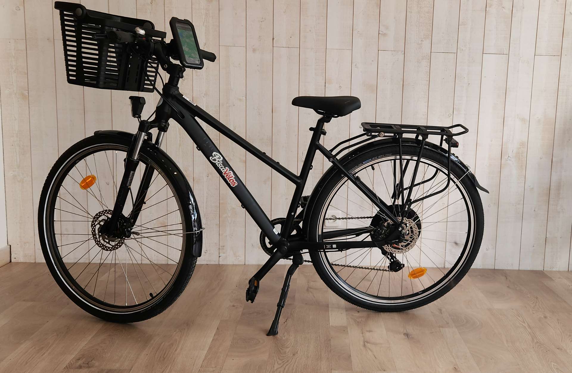 VTC Leo 28 -Unisex- 9 Speed (5.41 to 6.23 ft)