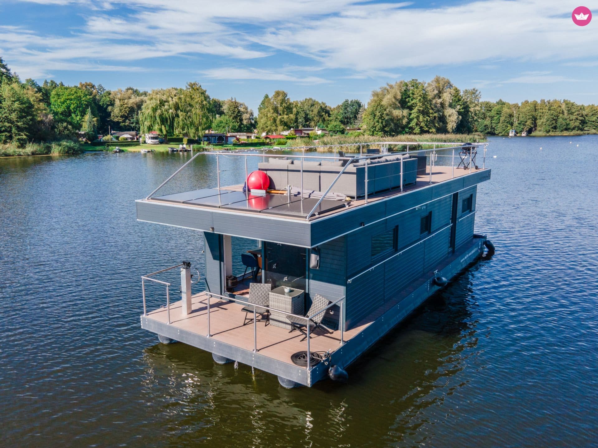 Mein-Hausboot Luxury HB03 "Petra" – Zehdenick