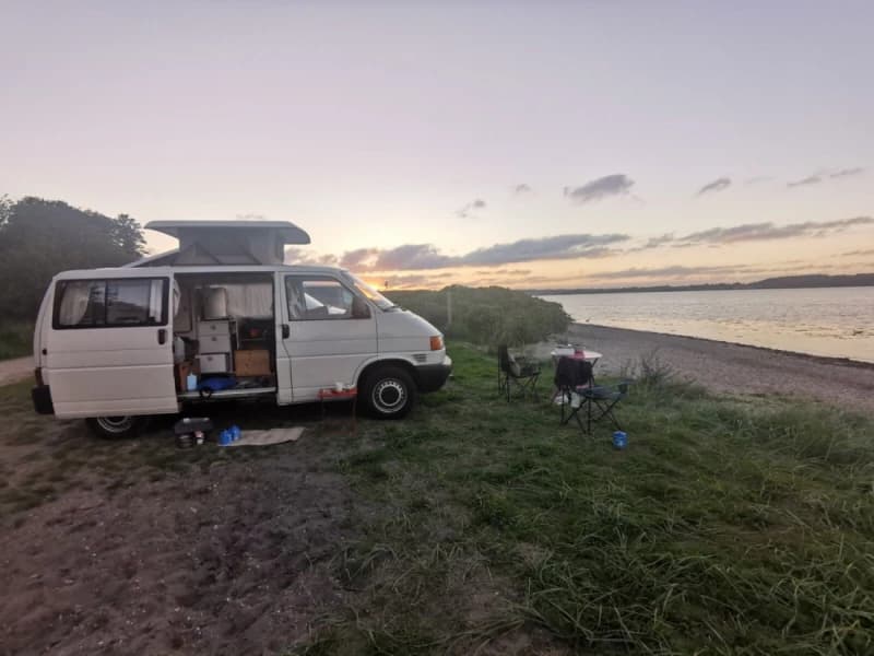 Finn, Sina's Campingbus – Bern