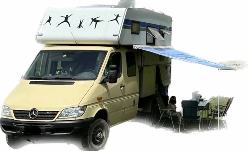 Mercedes Campingbus von Leo – Horw