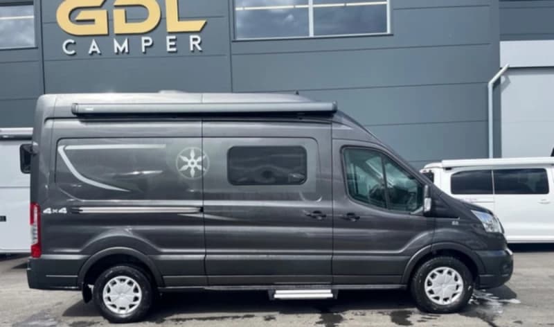 Ford Campingbus von Veronika – Schaffhausen