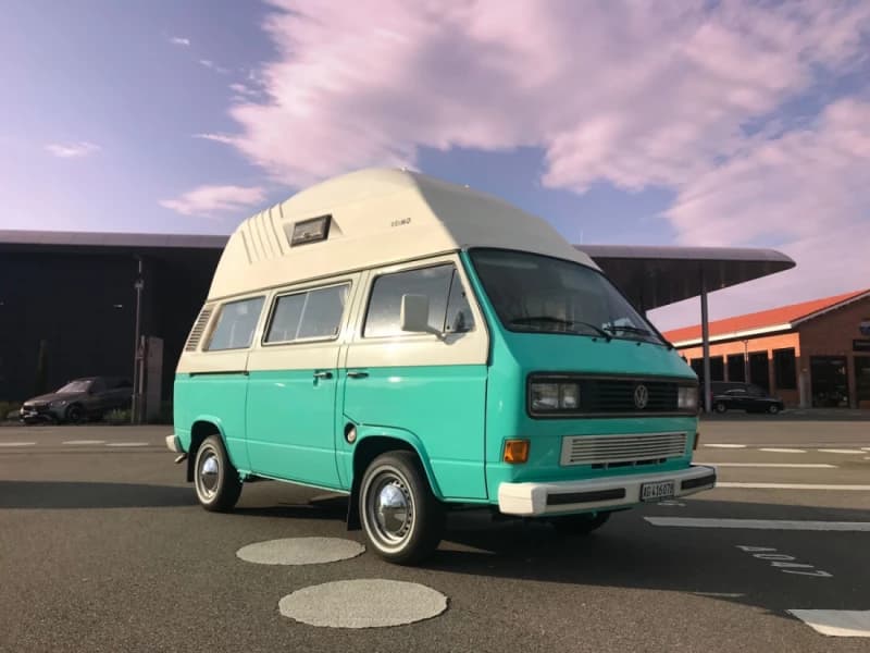 Juicy Lucy, Nicolas's Campingbus – Basel