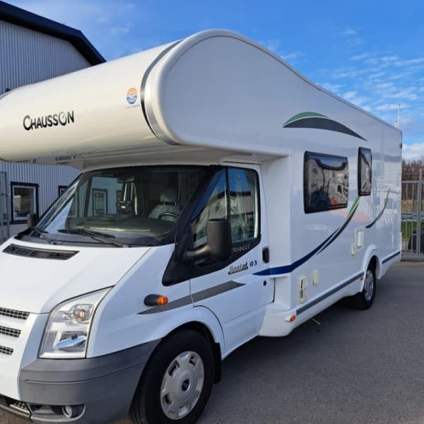 Tobiass Chausson Husbil – Gullbrandstorp