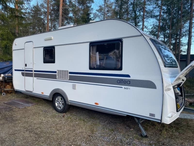 Helenas Adria Husvagn – Vendelsö