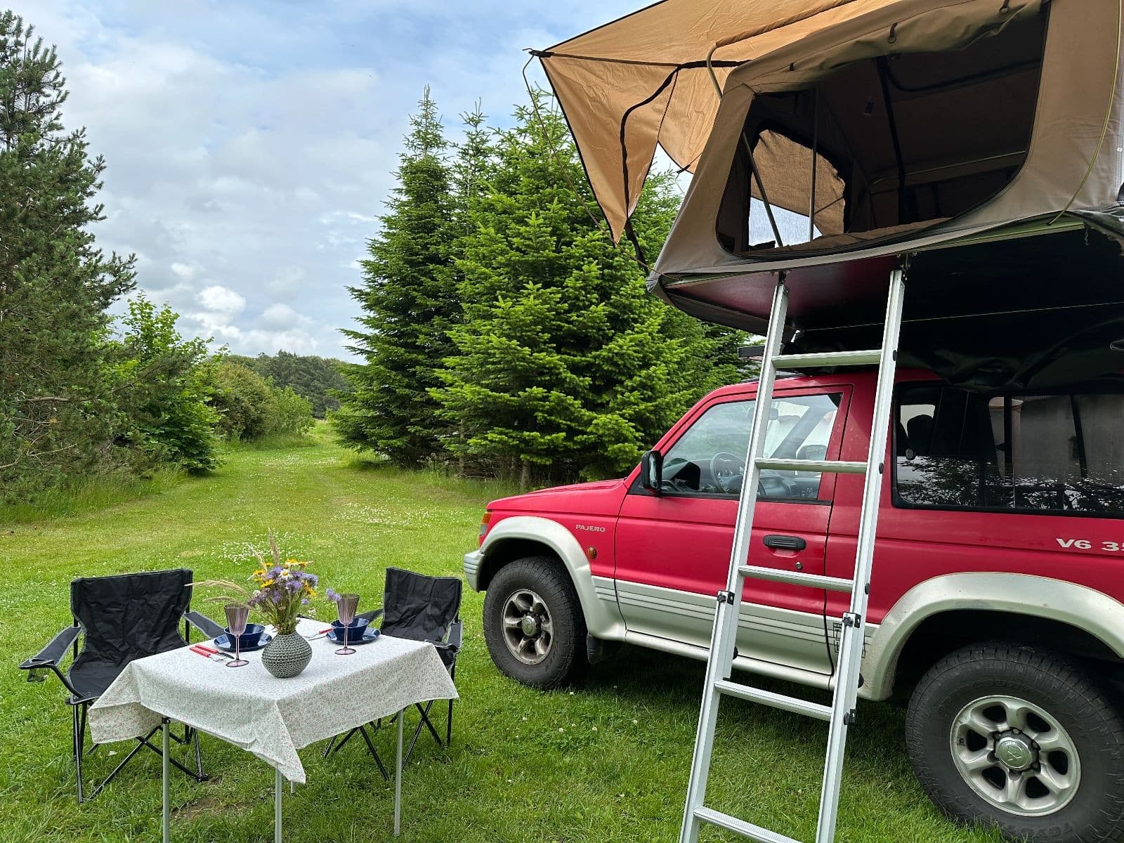 Nilass Mitsubishi Campervan – Dybvad