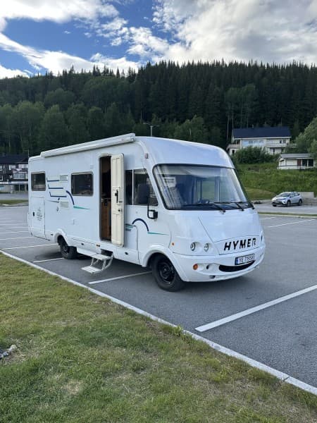 Tonys Hymer Bobil – Rossfjordstraumen