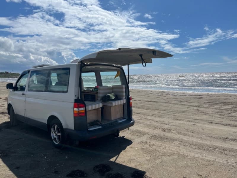 Vancey, Philippe:s Campervan – Stockholm