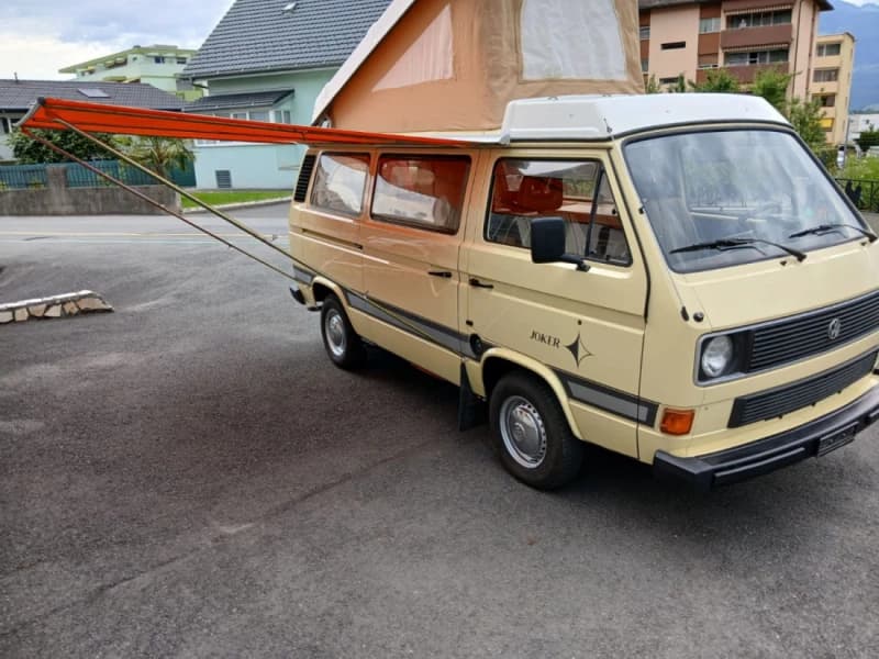 VW Campingbus von Bernard – Monthey