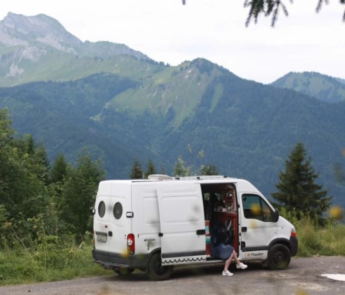 Rimantass Renault Campervan – Lindome