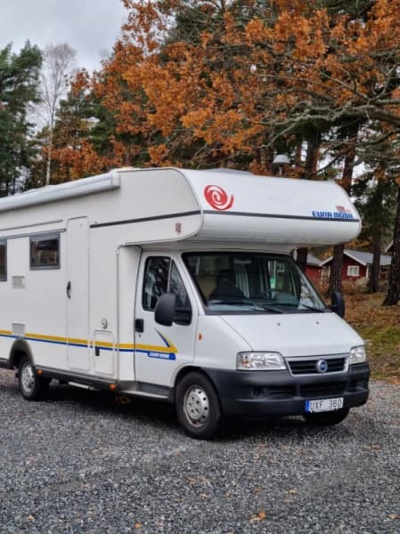 Tommys Eura Mobil Husbil – Täby