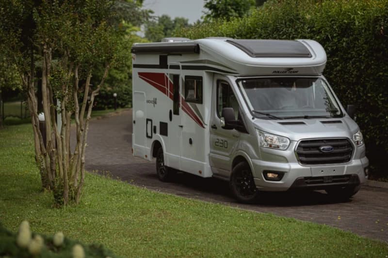 Saga, Mercedes's Wohnmobil – Wiedlisbach