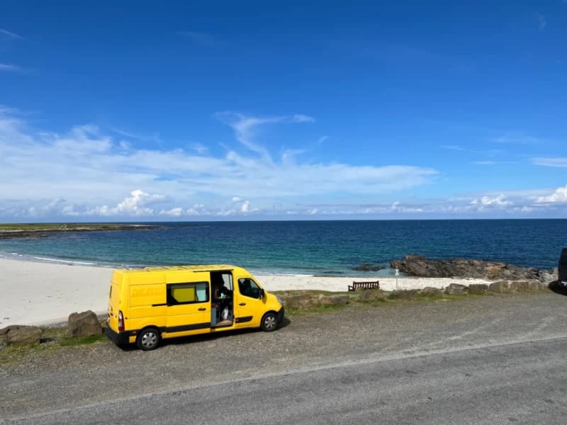 MasterPiece (Grossä Wagä), Benjamin's Campingbus – Thun